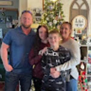 Meet your Posher, Chassidy